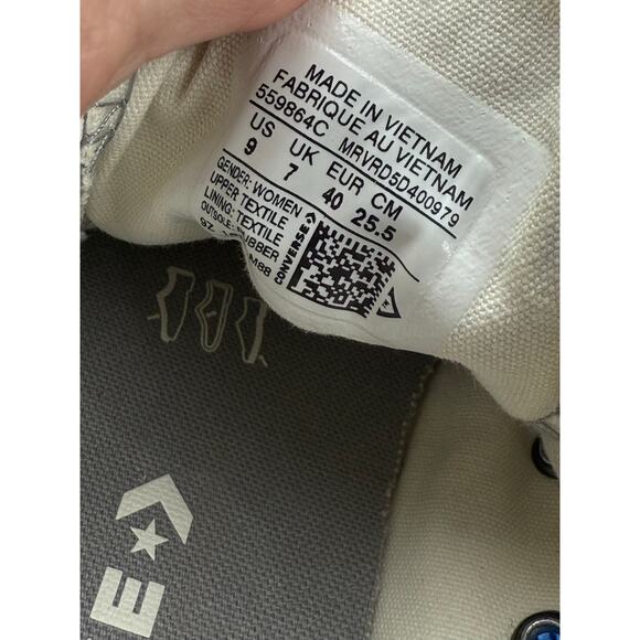 Converse Chuck Taylor All Star Women’s Size 9 Satin Floral OX 559864C Low Shoes - Picture 9 of 11